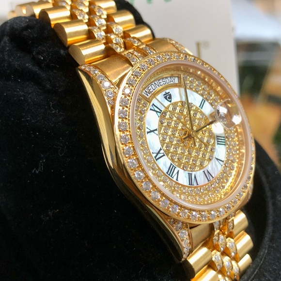 🚨SOLD🚨on Mercari Croton 1st Gen Bellagio Swiss Eta 2834-2 Day Date 25J watch - Picture 4 of 13